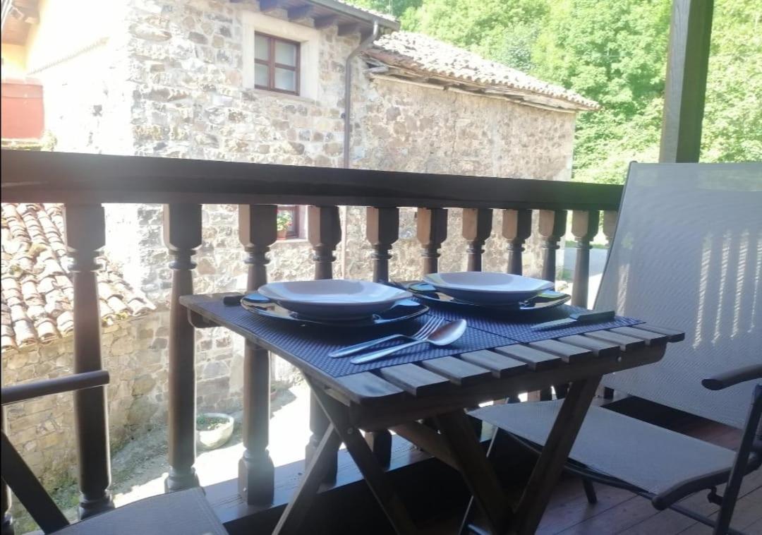 Casa Rural Apartamentos Angel Inguanzo Arenas De Cabrales 외부 사진