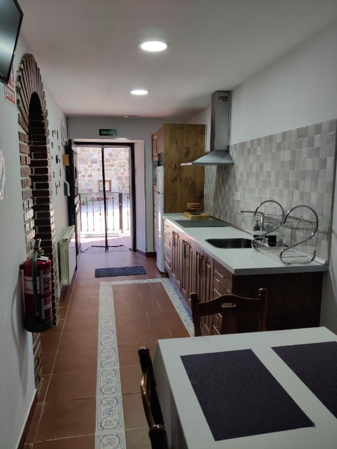 Casa Rural Apartamentos Angel Inguanzo Arenas De Cabrales 외부 사진
